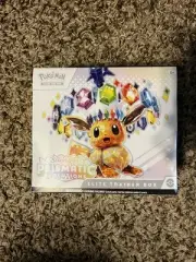 Prismatic Evolutions ETB