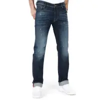 在飛比找蝦皮購物優惠-Diesel IAKOP Slim-Tapered Jean