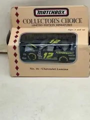 1994 MATCHBOX SUPERFAST COLLECTOR'S CHOICE #16 CHEVROLET LUMINA STOCK CAR NEW