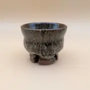 sake cup ”GUINOMI HAGI-YAKI” peacock glaze 01