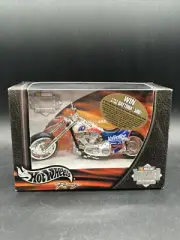 Johnny Benson #10 Valvoline 2002 Hot Wheels Racing Thunder Ride 1/18 Motorcycle