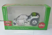 Siku 1:87 DieCast car CLAAS Pulling Tractor #1828