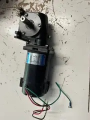 Leeson Permanent Magnet Gearmotor CM34D25NZ214A M1135310.00 1/8 HP 125 RPM