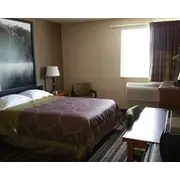 Super 8 by Wyndham Richlands/Claypool Hill Area