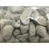 在飛比找蝦皮購物優惠-【豆豆水族】環保輕石 L4 沉底 一公斤裝 為輕質多孔隙之特