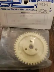 Vintage Team Associated Rc500 42 tooth Spur gear rare 5242