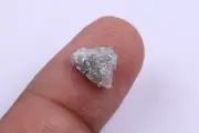 Natural Loose Diamond Rough Raw Shape White Grey Color I3 Clarity 2.35 Carat T62