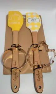 RAE DUNN Spatula Cookie Cutter utensil 4pc PUMPKIN SPICE Fall Leaf Thanksgiving
