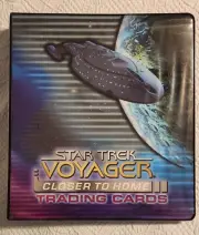 Star Trek Voyager Closer To Home - Base , subset & Binder