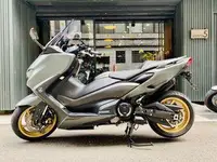 在飛比找旋轉拍賣優惠-2020年 Yamaha Tmax 560 DX ABS 頂