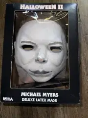 NECA Michael Myers mask NEW limited edition Halloween ll