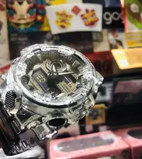 在飛比找Yahoo!奇摩拍賣優惠-全新卡西歐 G-SHOCK半透明材復古風格 GA-700SK