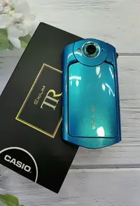 在飛比找Yahoo!奇摩拍賣優惠-卡西歐(CASIO)EX-TR550數碼相機(藍) ，閑置全
