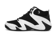 NEW MENS SHAQ Devastator Sis 9 BASKETBALL SHOES, BLACK AND WHITE