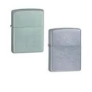 Zippo Classic Chrome Finish Lighter - Street