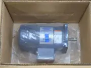 Leeson DC Motor 098006.00, 90 VDC, 1/2 HP, 2500 RPM, 5 Amps, LSS56C, C42D28FK1C