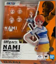 One Piece S.H.Figuarts Nami (Romance Dawn) Action Figure