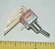C&K T201LH9AVBE DPDT On/On Right Angle, PCB Mount, 0.4VA Toggle Switch, Qty-3