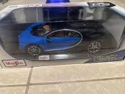 Maisto 1/18 Bugatti Chiron blue / black NIB