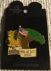 Disney 4th of July 2002 pin featuring Simba & Tree Of Life Animal Kingdom