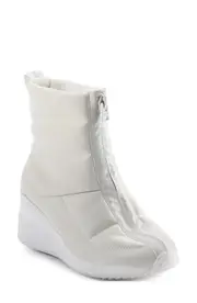 DKNY Parla Wedge Bootie in White at Nordstrom, Size 5.5