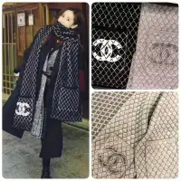在飛比找Yahoo!奇摩拍賣優惠-Chanel ❤️ 羊絨口袋圍巾