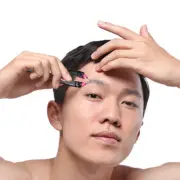 Automatic Eyebrow Clip Retractable Tweezers for Women Bridegroom Man