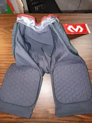 New McDavid Hex Thudd Compression Shorts, AZ Youth Large, Football, Hockey