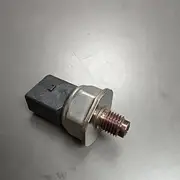 JUNMO-AUTO 1PCS Pressure Sensor Switch OEM 55PP07-02 9307Z512A 55PP0702