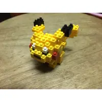 在飛比找蝦皮購物優惠-Nanoblock 積木 寶可夢 皮卡丘 已組裝