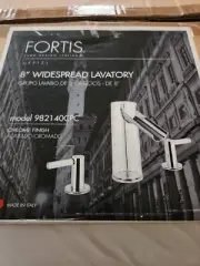 Fortis Uffizi 8" Glass Widespread Lav Faucet 982140CPC NEW