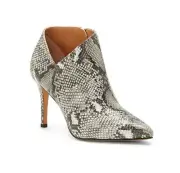 NEW JESSICA SIMPSON ANIMAL PRINT BLACK WHITE POINTY BOOTIES PUMPS SIZE 8 M $129