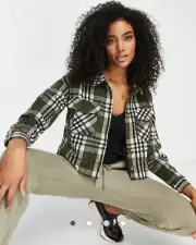 Vero Moda FRSH Cropped Shacket In Khaki Green Plaid Check Button Up Women 2XL