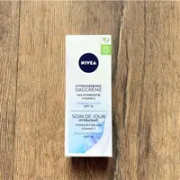 在飛比找蝦皮購物優惠-德國製 Nivea Essentials Vitamine 