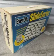 Vintage NOS SIMA EvenLite Slide Sorter Uniform Lighting-Holds 42 Slides