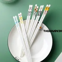 在飛比找蝦皮購物優惠-筷子 十二生肖陶瓷筷子健康骨瓷不發霉耐高溫家用筷套裝一人一筷
