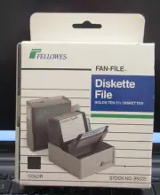 Fellowes Fan File Diskette File Beige Holds 10 - 3.5" Diskettes 1987 NOS 96035