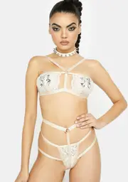 What A Pleasure Lingerie Set