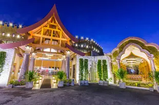 卡隆超越度假酒店Beyond Resort Karon