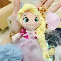 在飛比找蝦皮購物優惠-✨絕版✨🎀日本迪士尼 公主娃娃吊飾 長髮公主 樂珮 公主吊飾