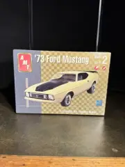 AMT 1:25 Scale 1973 Ford mustang Mach 1 Sealed Boxed Model Kit