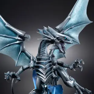 MegaHouse ART WORKS MONSTERS 遊戲王 怪獸之決鬥 青眼白龍 PVC