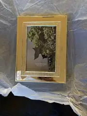 WEDGWOOD Vera Wang Blanc Sur Blanc Photo Frame 4"x6" (10cm x 15cm)