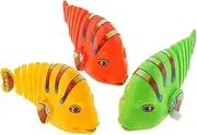 TOBBOMEY 3pcs Cartoon Wind Up Fish Safe Bathing Interactive Clockwork Swinging Fish for Fun Desktop for Parties and Home Decor Random Color