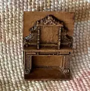 Dollhouse Miniatures 1/4 Inch Scale Artisan Resin Fireplace Hearth 1634