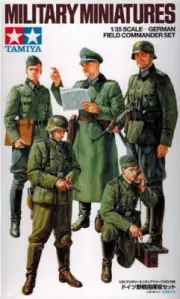 GERMAN WEHRMACHT FIELD COMMANDER (SET OF 5 FIGURES)#35298 1/35 TAMIYA