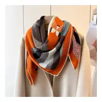 在飛比找momo購物網優惠-【Jun Jun】真絲羊毛大方巾 圍巾 披肩 110x110