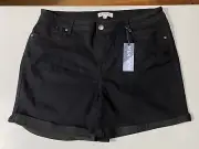 Meri Skye Women's Seabury Cuffed Short Black Size 22W