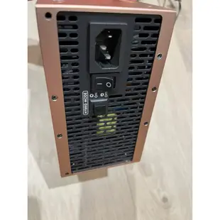 二手電供：Antec安鈦克電源供應器1000w 80+金牌！功能正常，原廠保固中！售出不退！中壢可面交