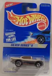 '57 Chevy Bel-Air Hot Wheels 1996-422 Silver Series II 1976 Metal Casting
